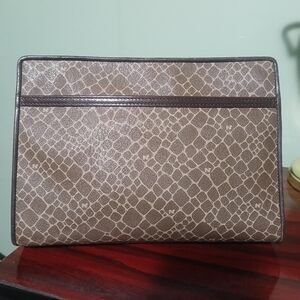 EUC Nina Ricci Vintage Clutch/Pouch